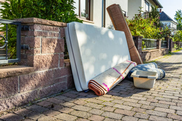 Best Basement Cleanout  in Newport, NC